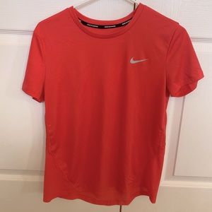 coral nike running t-shirt